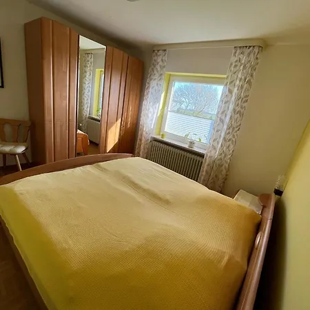 Haushaelfte Henriette Emmelsbuell-horsbuell Emmelsbüll-Horsbüll